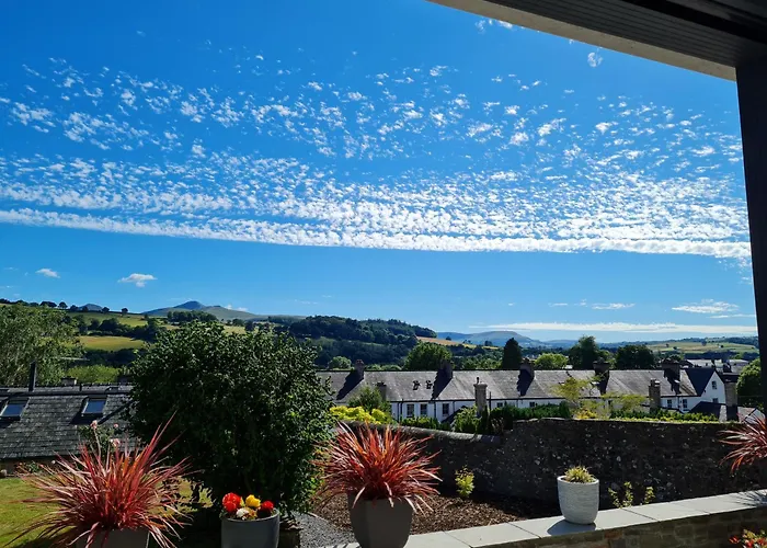 Camden Lodge B&B And Cottage Brecon